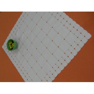 Serweta haftowana 85cm x 85cm X07K341